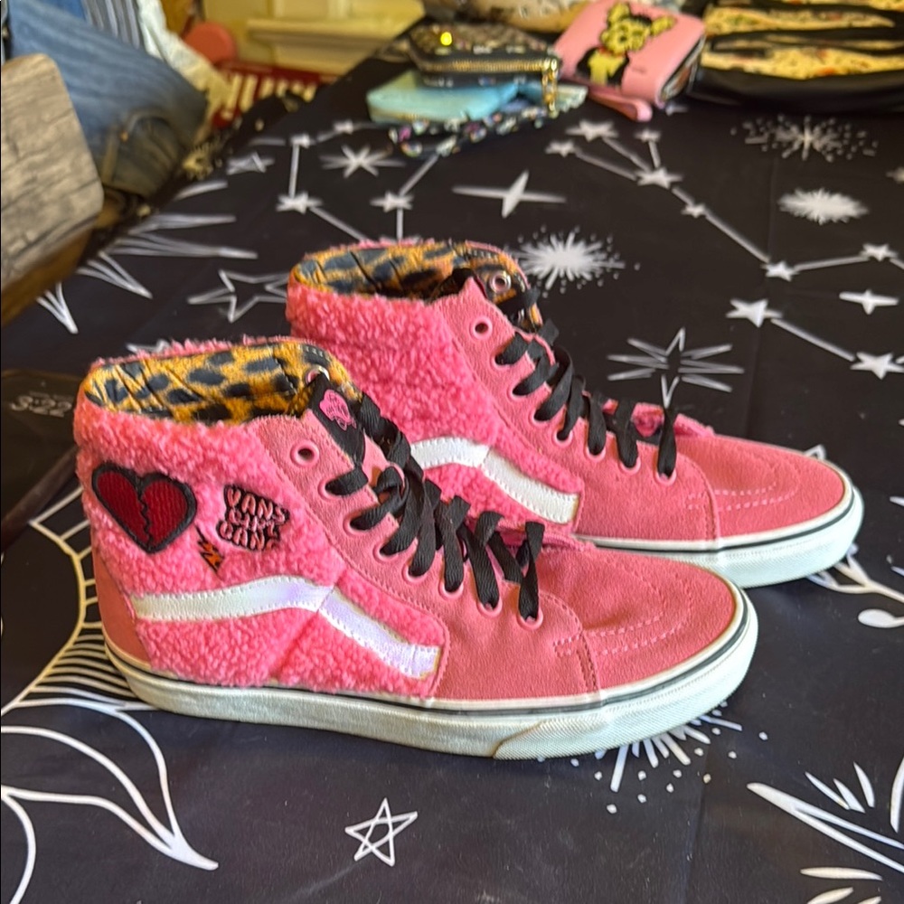 ✨Pink High-Top Faux Fur Vans!✨